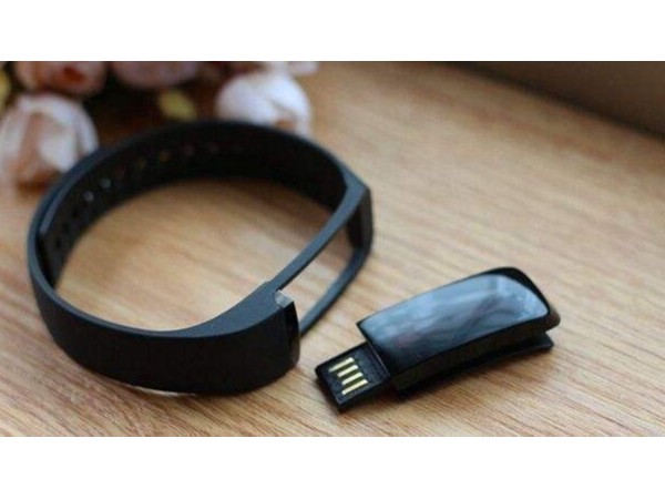 有公寓智能鎖嗎？只能刷卡的那種